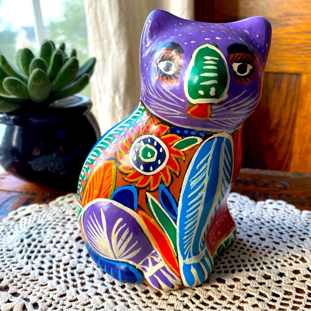 Mexican Talevera Pottery Cat Bank Vintage EUC